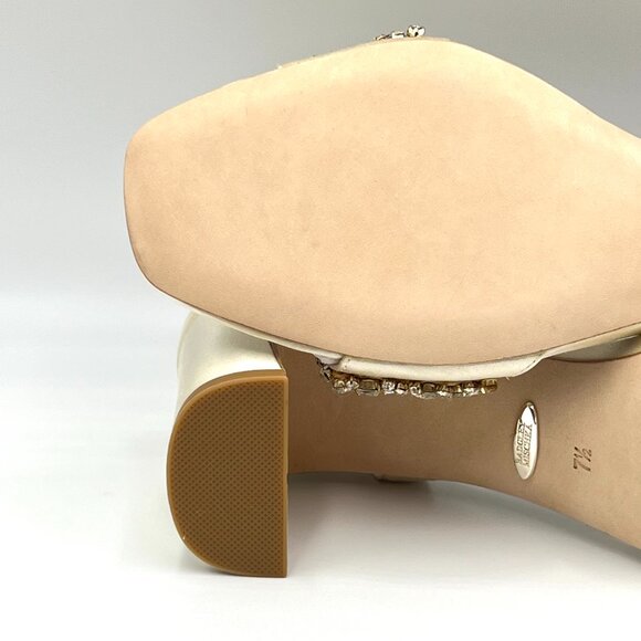 Badgley Mischka Size 7.5 Marsha Ivory White Jeweled Dress Sandals Heels Shoes - Picture 10 of 13